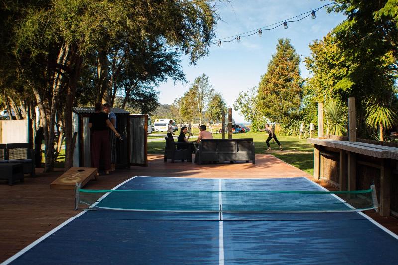 ユースホステル The Barn Cabins & Camp