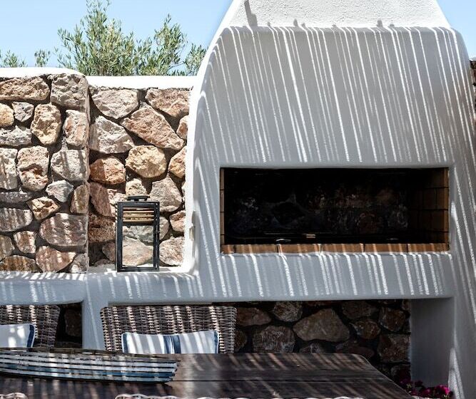 Anema Boutique Hotel & Villas Santorini