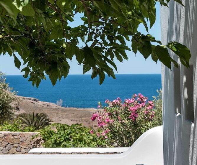 Anema Boutique Hotel & Villas Santorini