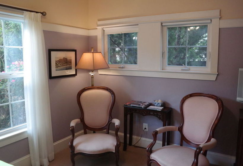 Beach Spa Bed And Breakfast