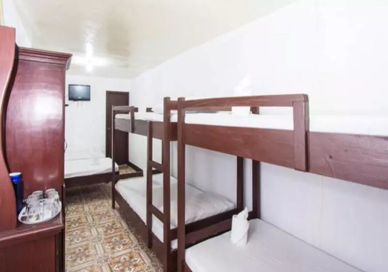 Aamiaismajoitus (B&B) Homestay De Bai