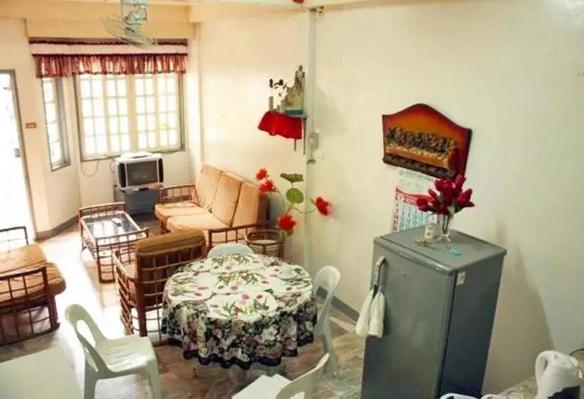 Aamiaismajoitus (B&B) Homestay De Bai