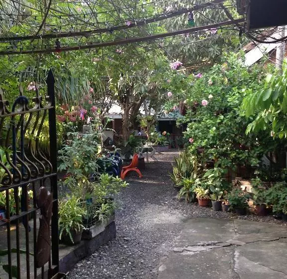 Aamiaismajoitus (B&B) Homestay De Bai