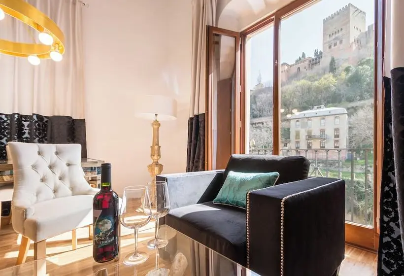 Bibo Suites Oro Del Darro