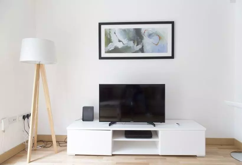 Grand Central Apartments By Paymán Club