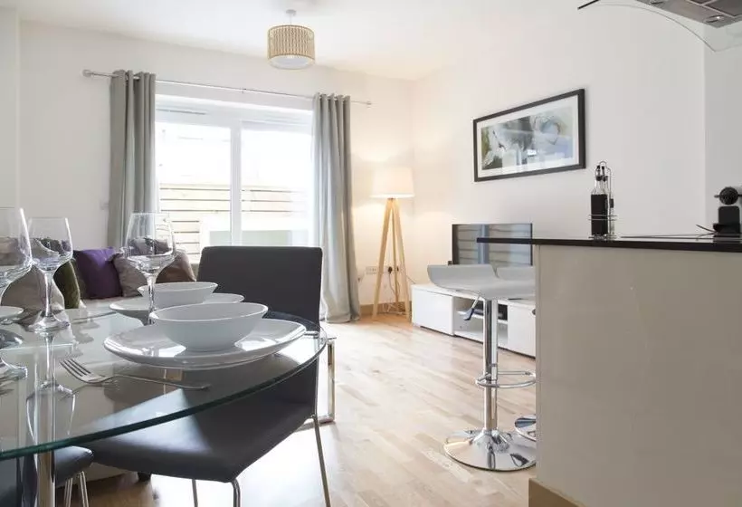 Grand Central Apartments By Paymán Club