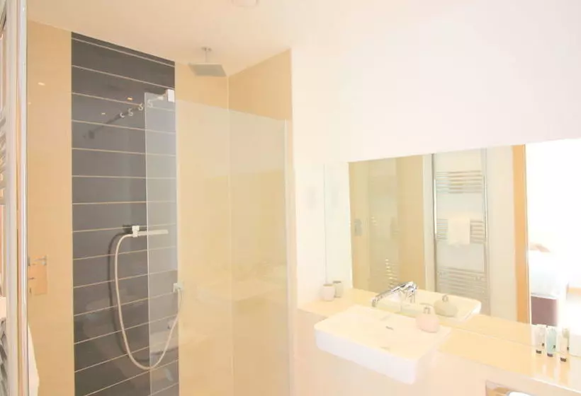 Grand Central Apartments By Paymán Club