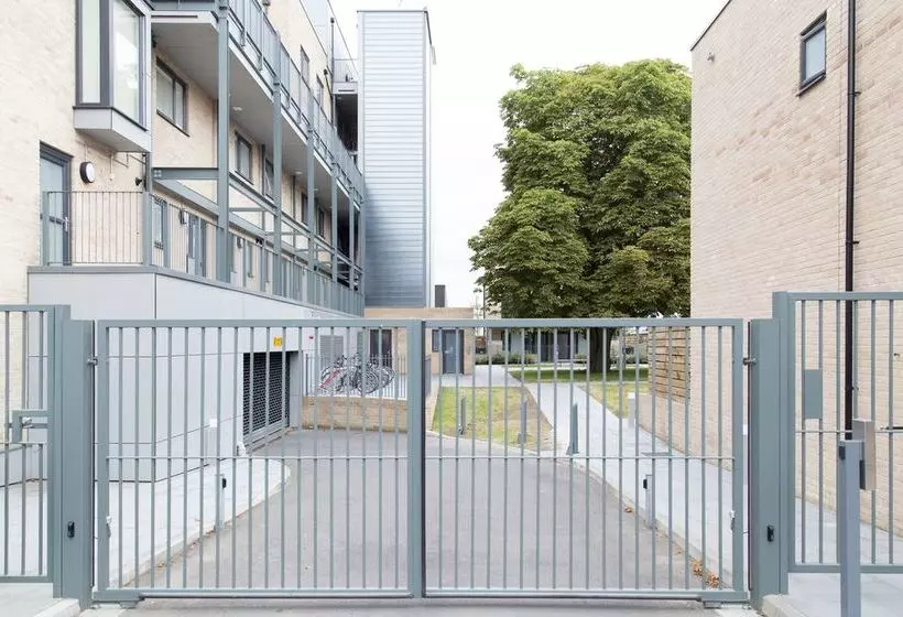 Grand Central Apartments By Paymán Club