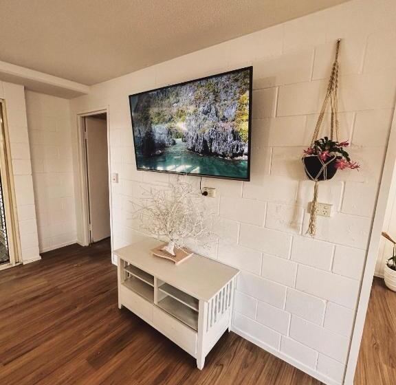 בית מלון כפרי Cali Backpackers