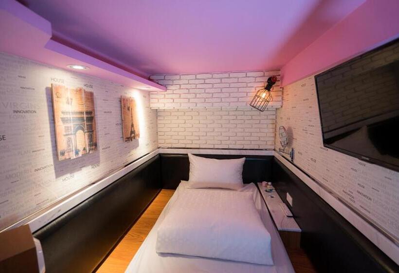 هتل کپسول Kenting My Home