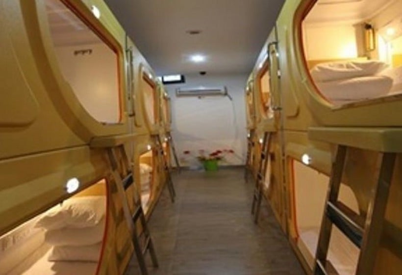 Kapsül Otel Xi'an Youth Capsule Inn Xi'an Railway Station
