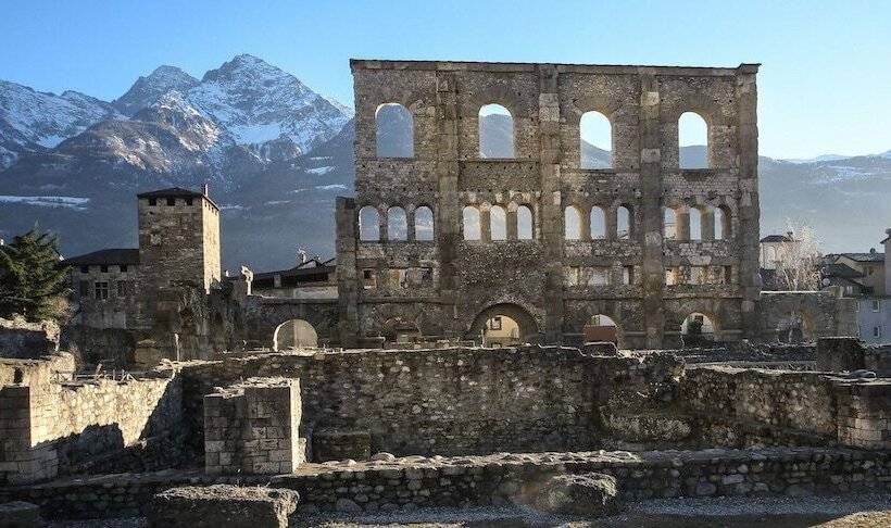 Отель Edelweiss