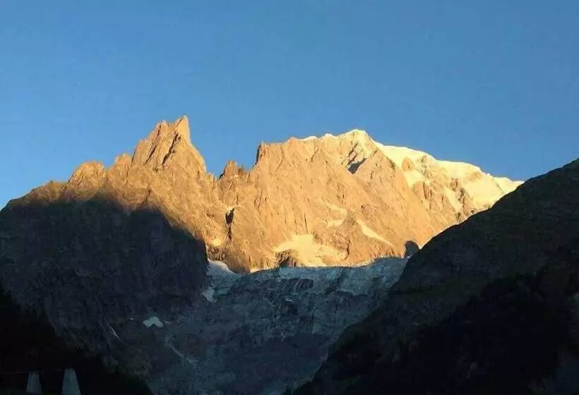 هتل Edelweiss