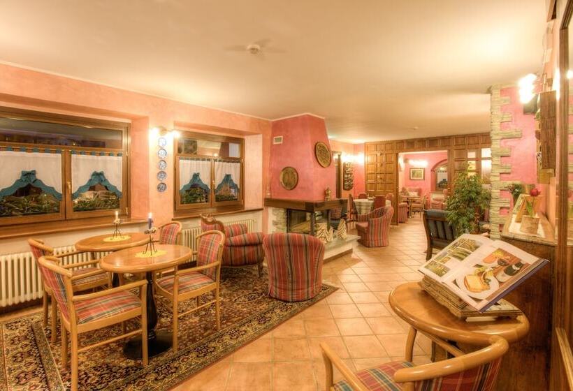 Отель Edelweiss