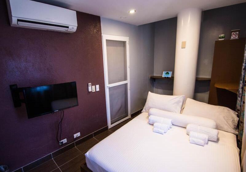 Szálloda Green Monkey Resort Boracay