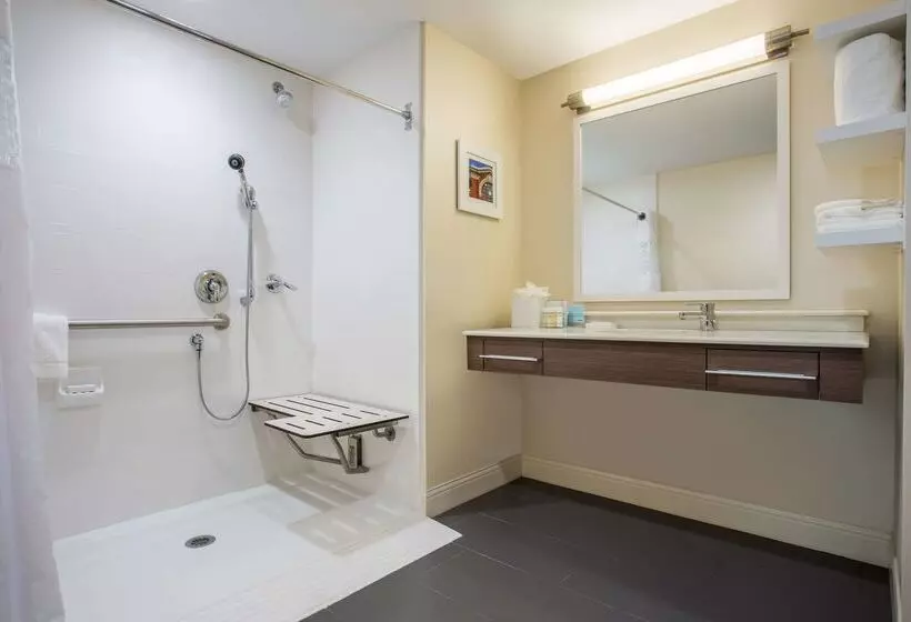 ホテル Hampton Inn & Suites Yonkers   Westchester