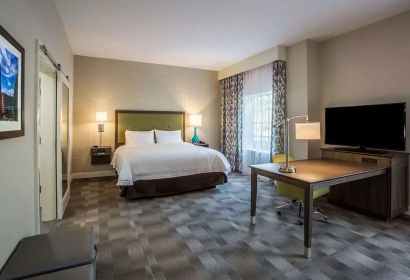 ホテル Hampton Inn & Suites Yonkers   Westchester