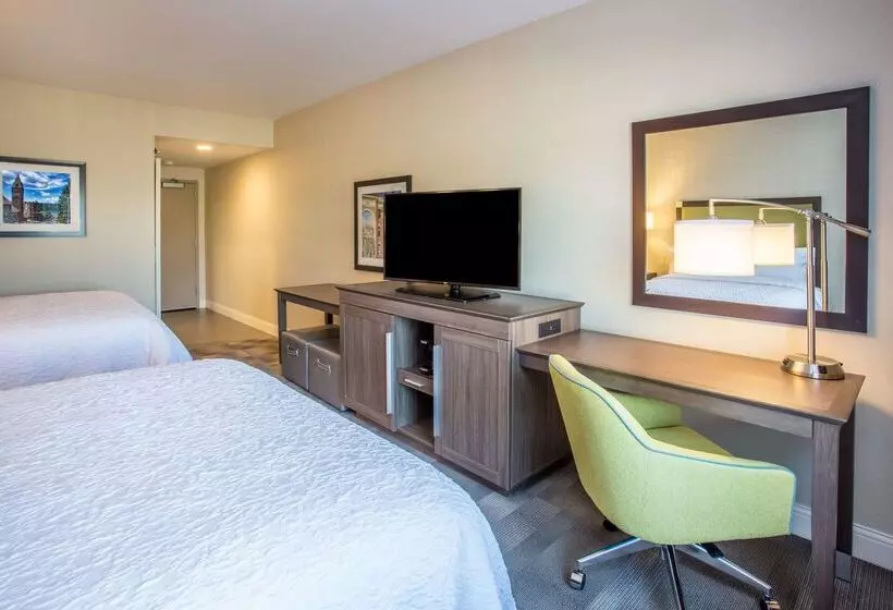 ホテル Hampton Inn & Suites Yonkers   Westchester