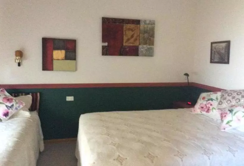هتل Kadina Bed Breakfast
