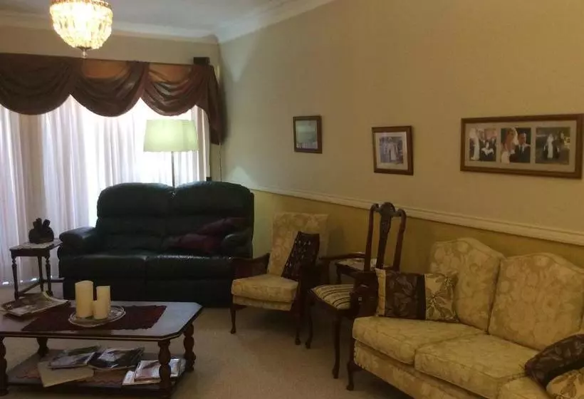 هتل Kadina Bed Breakfast