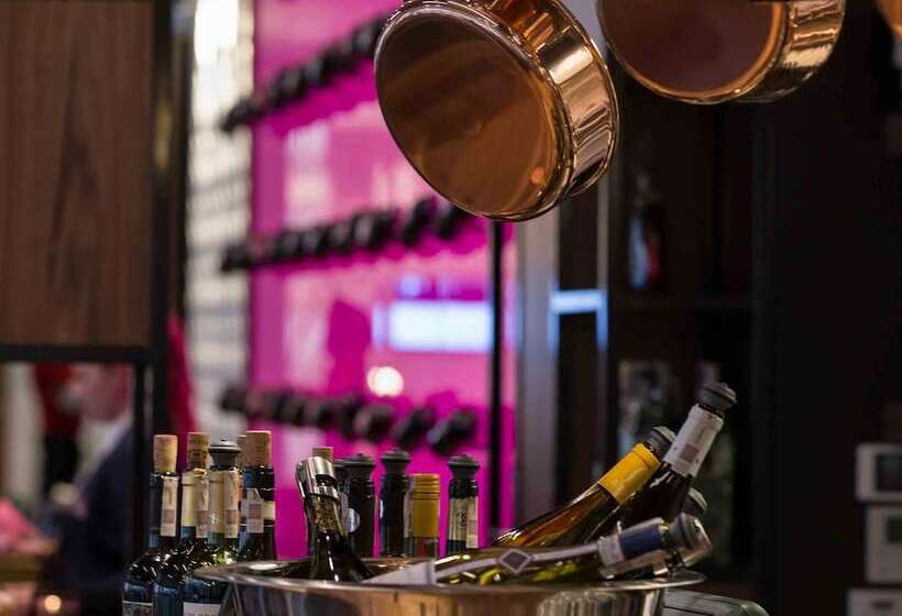 ホテル Mercure Krakow Stare Miasto