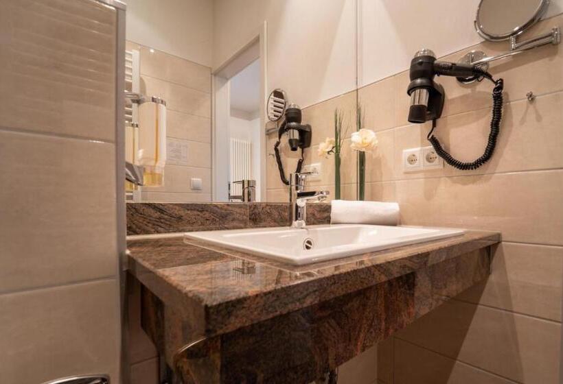 هتل St Georg  Regensburg