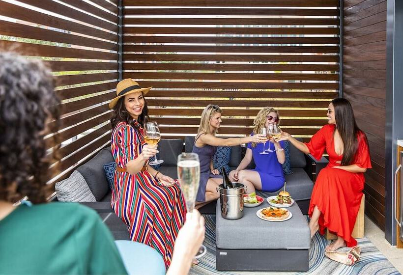 בית מלון כפרי The Westin At The Woodlands