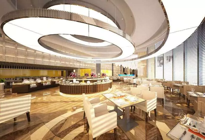 Hotelli Wyndham Legend Halong