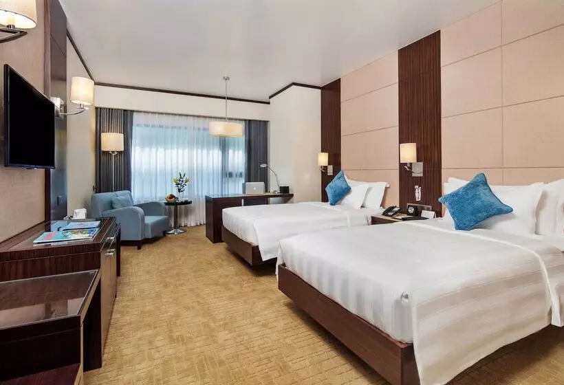 Hotelli Wyndham Legend Halong