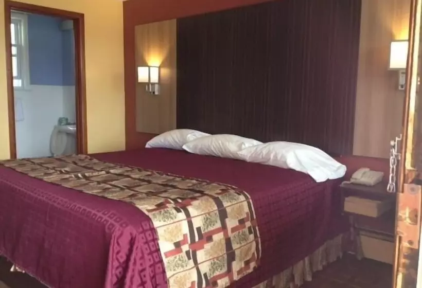 モーテル Budget Inn Tonawanda