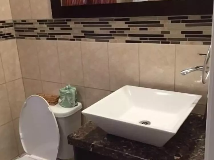 モーテル Budget Inn Tonawanda