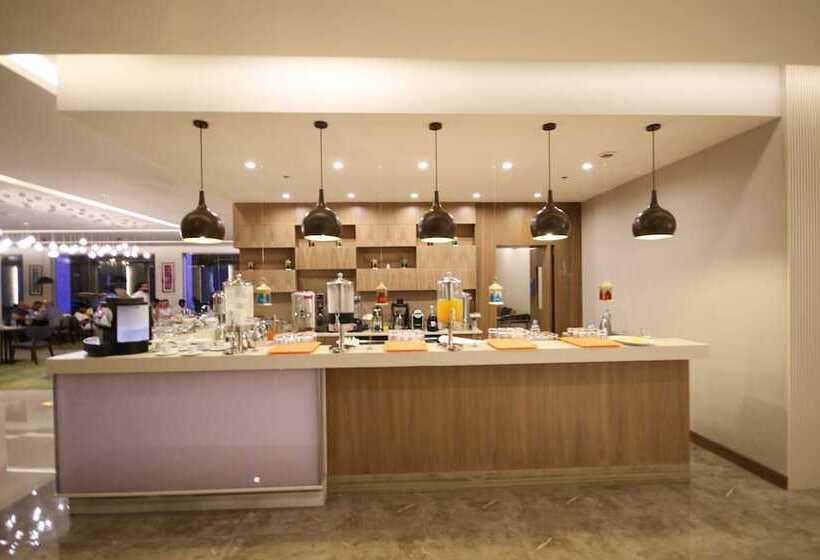 Novotel Yanbu Albahr