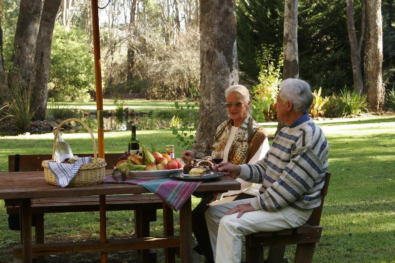 ペンション Holberry House