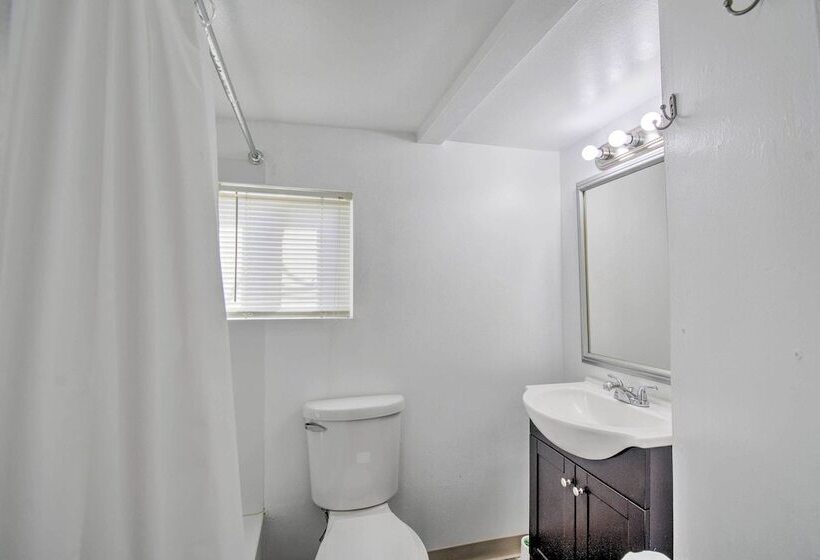 Bremerton Cottage: 2 Mi To Illahee State Park