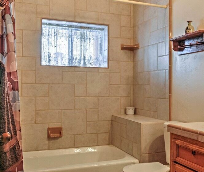 Brian Head Cabin Minutes From Slopes W/ Game Room!