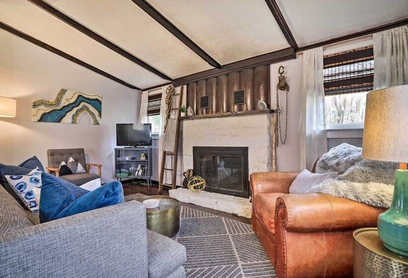 Calming Shenandoah Valley Cabin W/ Hot Tub!