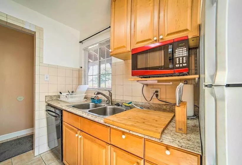 Pet Friendly Santa Clara Home: 6 Mi To San Jose!