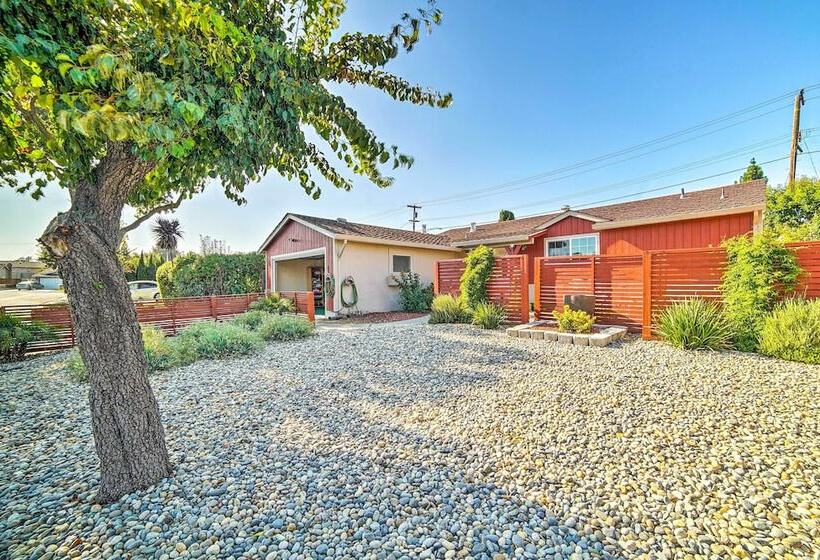 Pet Friendly Santa Clara Home: 6 Mi To San Jose!