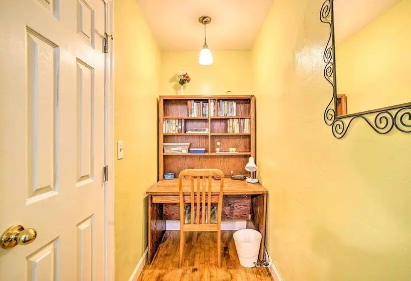 Pet Friendly Santa Clara Home: 6 Mi To San Jose!