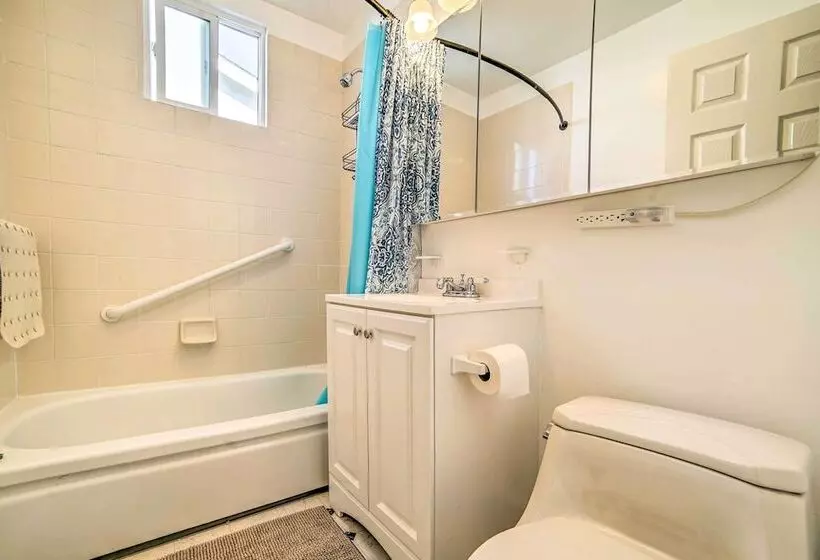 Pet Friendly Santa Clara Home: 6 Mi To San Jose!