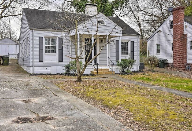 Chic & Cozy Greensboro Home, 2 Mi To Dtwn!