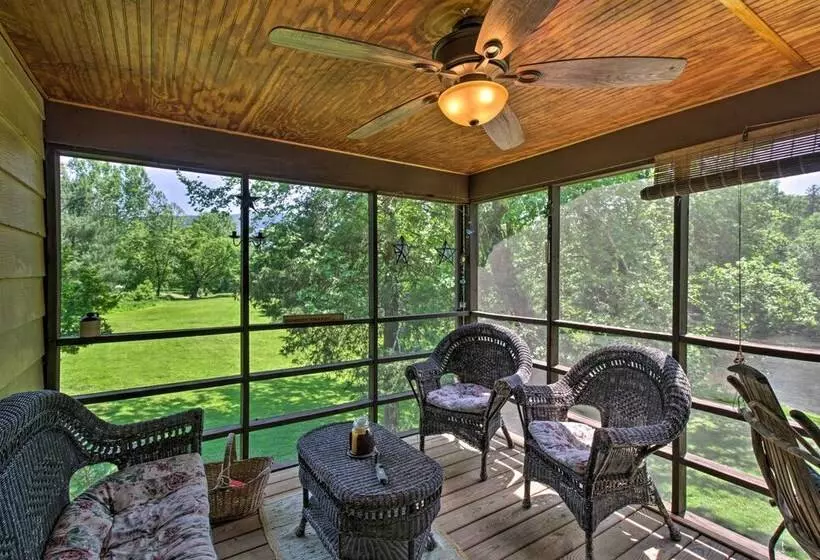 Cozy Cabin W/ Patio On Craig Creek: Pets Ok!