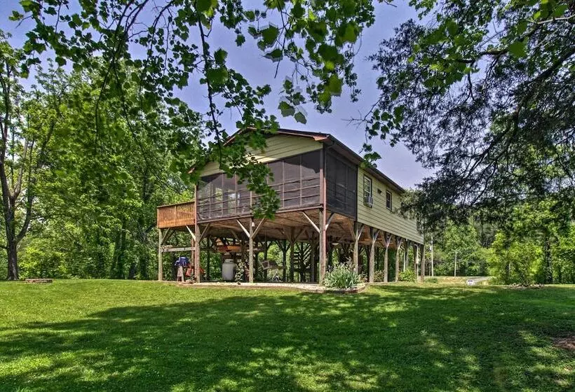 Cozy Cabin W/ Patio On Craig Creek: Pets Ok!