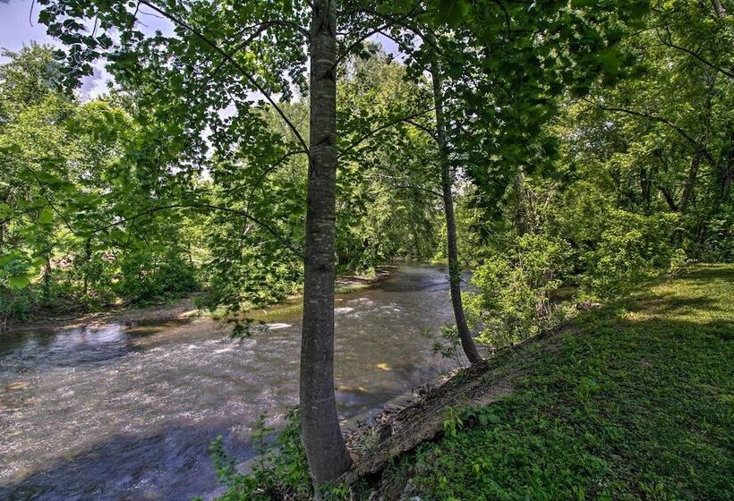 Cozy Cabin W/ Patio On Craig Creek: Pets Ok!