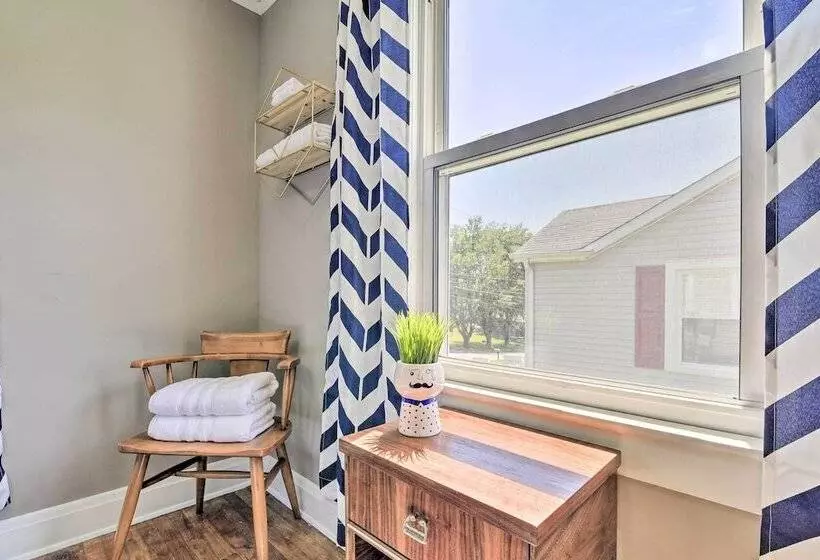 Cozy Cottage Near Dtwn Dining, Walk To Casino