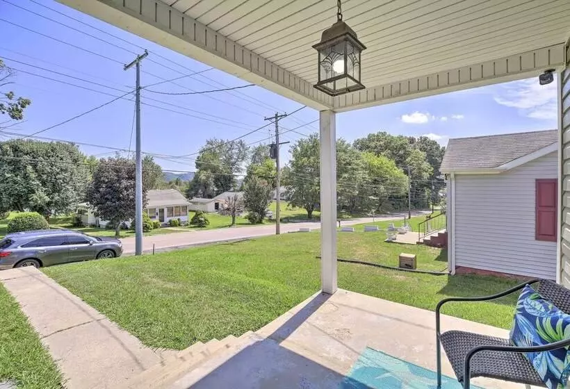 Cozy Cottage Near Dtwn Dining, Walk To Casino