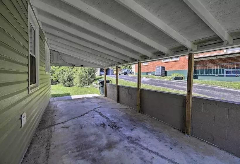 Cozy Cottage Near Dtwn Dining, Walk To Casino