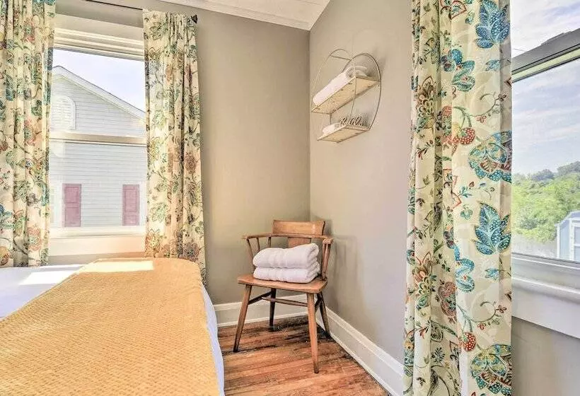 Cozy Cottage Near Dtwn Dining, Walk To Casino