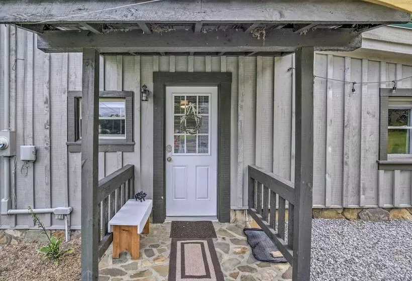 Damascus Cottage W/ Fire Pit   1 Mi To Trails