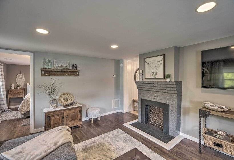 Damascus Cottage W/ Fire Pit   1 Mi To Trails